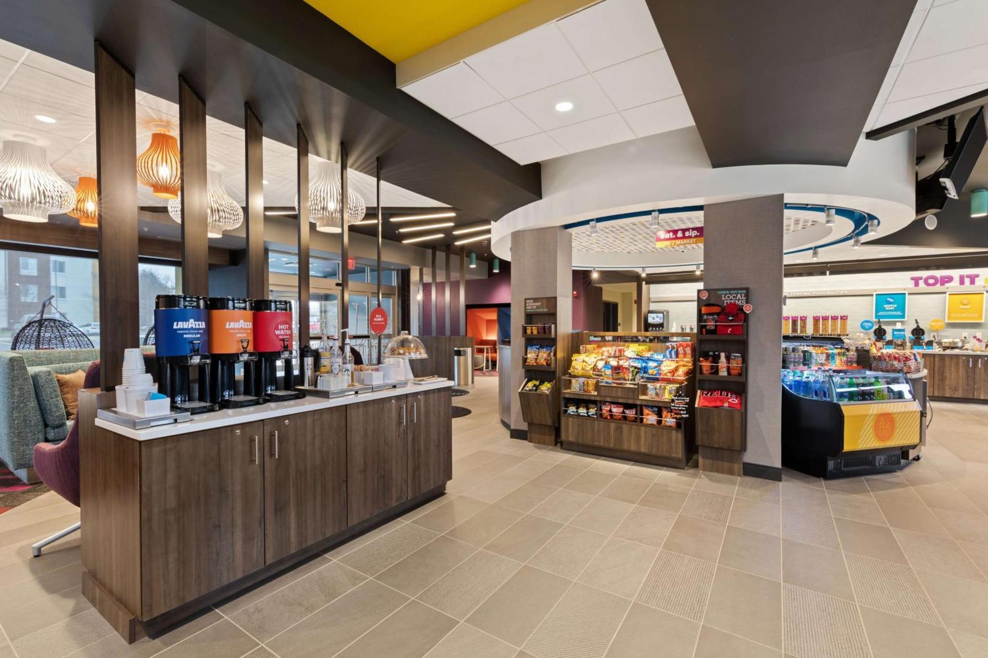 Tru By Hilton Sharonville, Oh Экстерьер фото